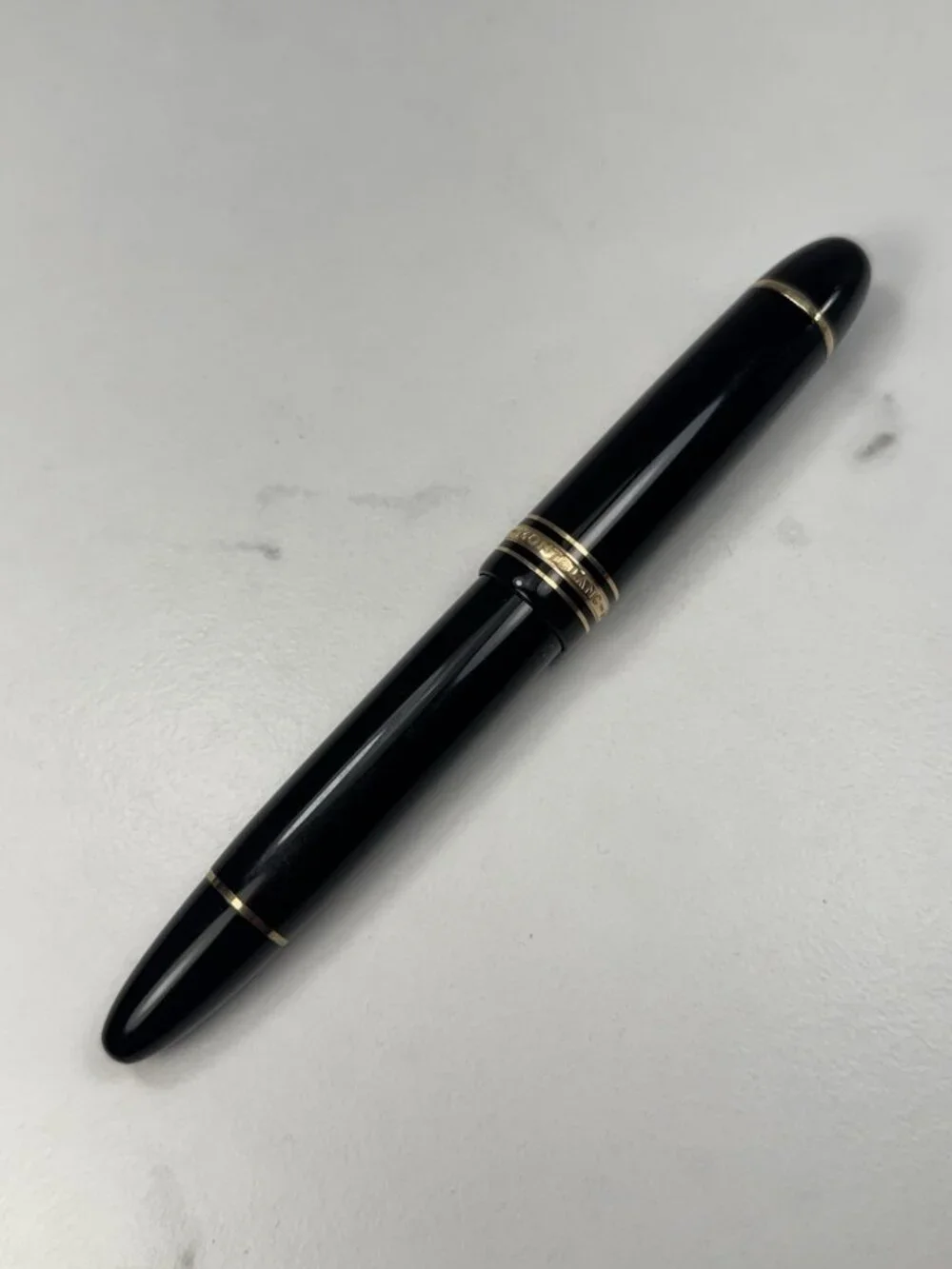 Montblanc Meisterstück 149 Fountain Pen 14K 585 Fine Nib Black w/ GIFT BOX